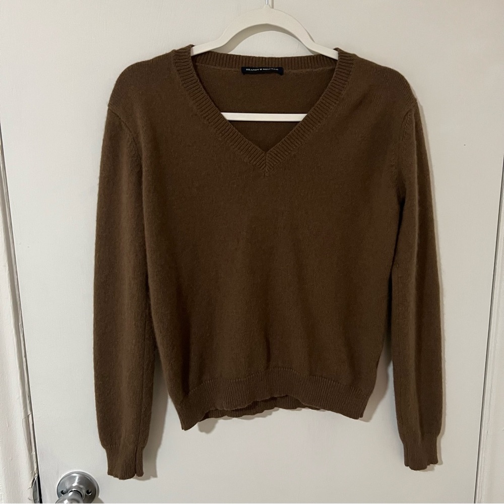 Brandy Melville Brown Wool Fuzzy V-Neck Sweater, XXS - XS